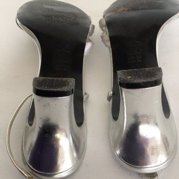 NINA METALLIC SILVER STRAPPY RHINESTONE HEELS SIZE 9 - Picture 14 of 14